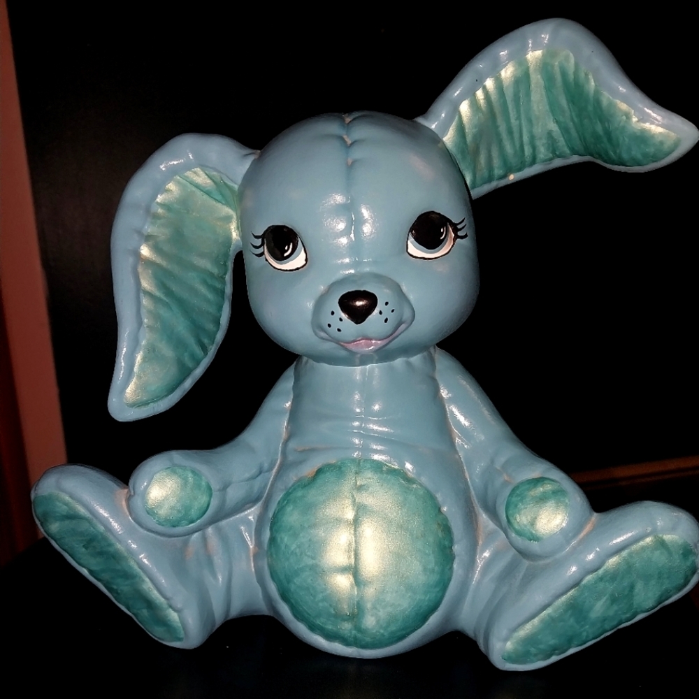 Vintage Orginal Kumple mold corp bunny